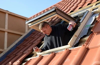 Pose de fenêtres de toit Velux à Saales